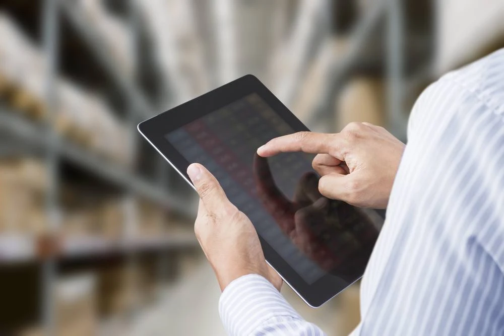 Warehouse Inventory Cost Calculation